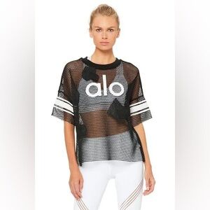 BNWT Rare 🦄 ALO Yoga Jersey Short Sleeve Top Size Medium Crackle Black & White
